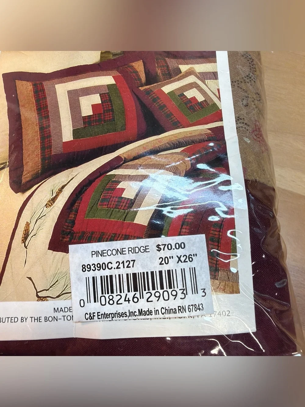 NWT Pinecone Ridge ONE Quilted Standard Pillow‎ Sham 20x26” Burgundy Patchwork
